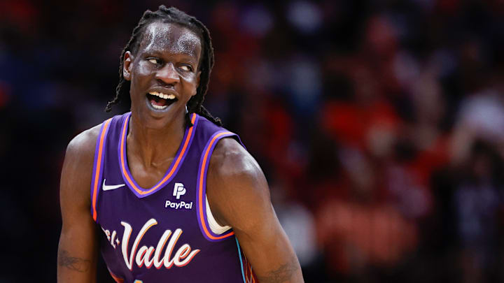 Phoenix Suns v Houston Rockets