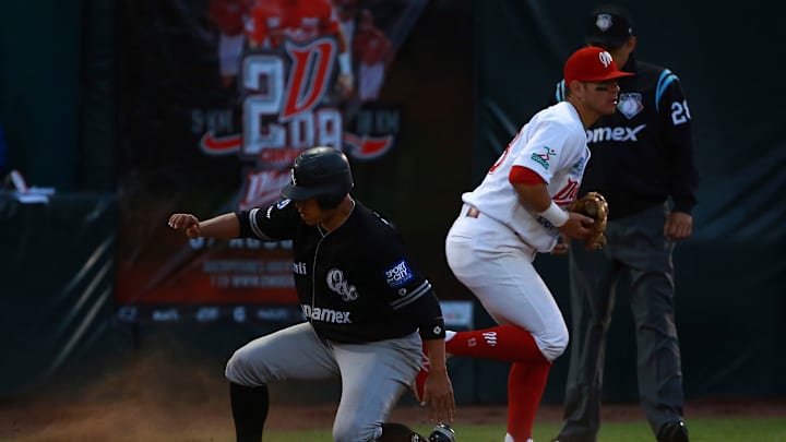 Guerreros de Oaxaca y Diablos Rojos protagonizaron una dantesca trifulca en la Liga Mexicana de Béisbol
