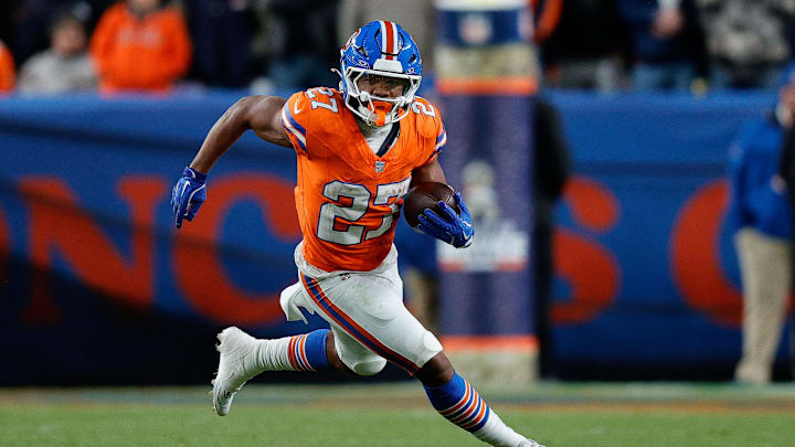 Denver Broncos running back J.K. Dobbins.
