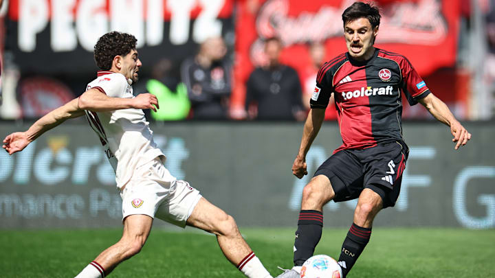 Tom Baack (rechts) verlässt den 1. FC Nürnberg