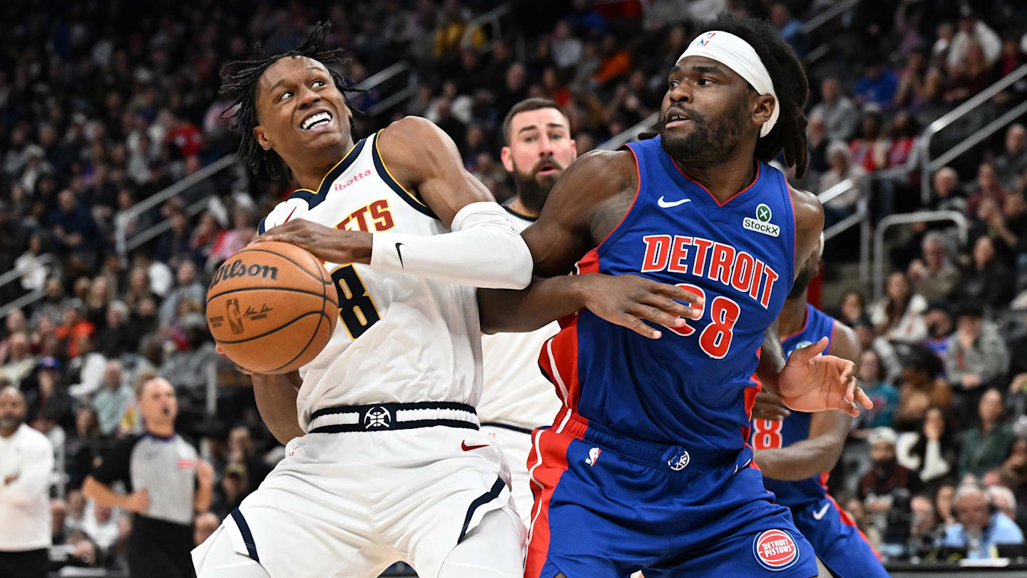 Ex-Husky Isaiah Stewart Throws More Punches, Ejected Again