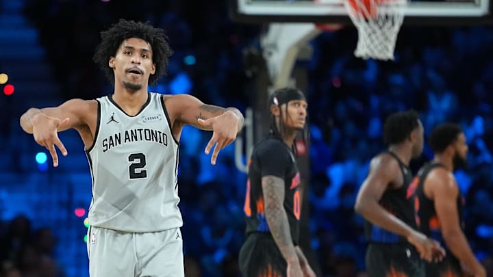 Dec 16, 2025; Las Vegas, Nevada, USA; San Antonio Spurs guard Dylan Harper (2) reacts against the New York Knicks in the second half during the Emirates NBA Cup Final at T-Mobile Arena. Mandatory Credit: Kirby Lee-Imagn Images Dec 16, 2025; Las Vegas, Nevada, USA; San Antonio Spurs guard Dylan Harper (2) reacts against the New York Knicks in the second half during the Emirates NBA Cup Final at T-Mobile Arena. Mandatory Credit: Kirby Lee-Imagn Images