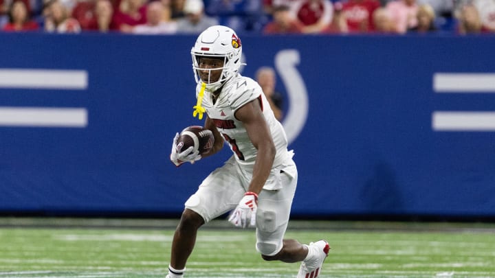 Sep 16, 2023; Indianapolis, Indiana, USA; Louisville Cardinals wide receiver Jamari Thrash (1) Sep 16, 2023; Indianapolis, Indiana, USA; Louisville Cardinals wide receiver Jamari Thrash (1)