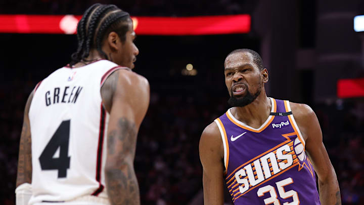 Phoenix Suns v Houston Rockets
