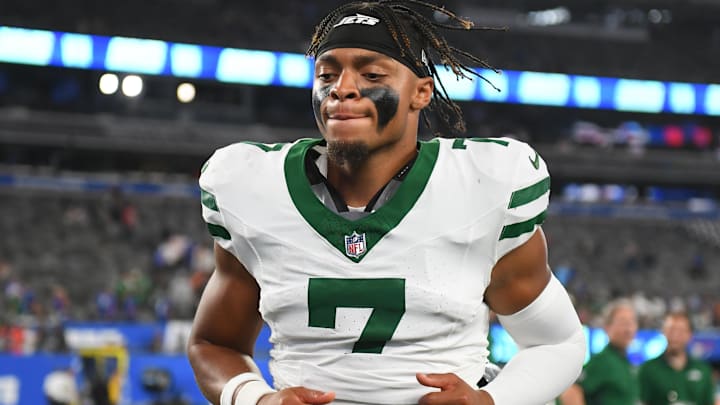 New York Jets quarterback Justin Fields New York Jets quarterback Justin Fields
