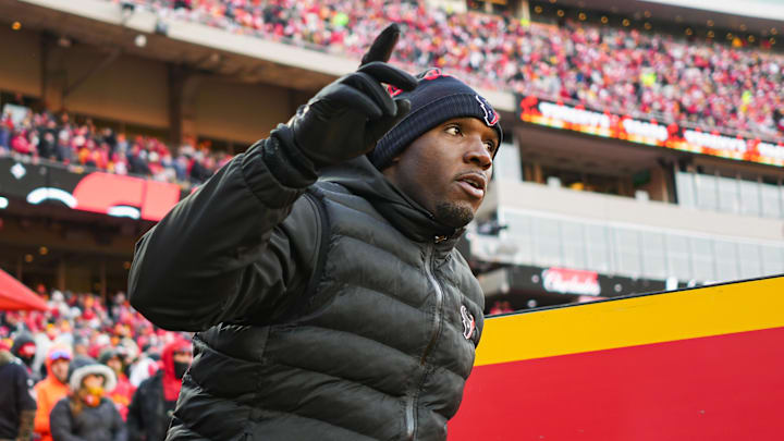 Jan 18, 2025; Kansas City, Missouri, USA; Houston Texans head coach DeMeco Ryans takes the field prior to a 2025 AFC divisional round game against the Kansas City Chiefs at GEHA Field at Arrowhead Stadium. Mandatory Credit: Jay Biggerstaff-Imagn Images
