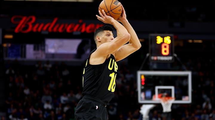 Utah Jazz v Minnesota Timberwolves