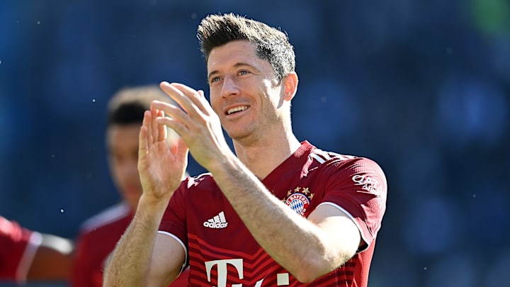 Robert Lewandowski es nuevo jugador del Barcelona