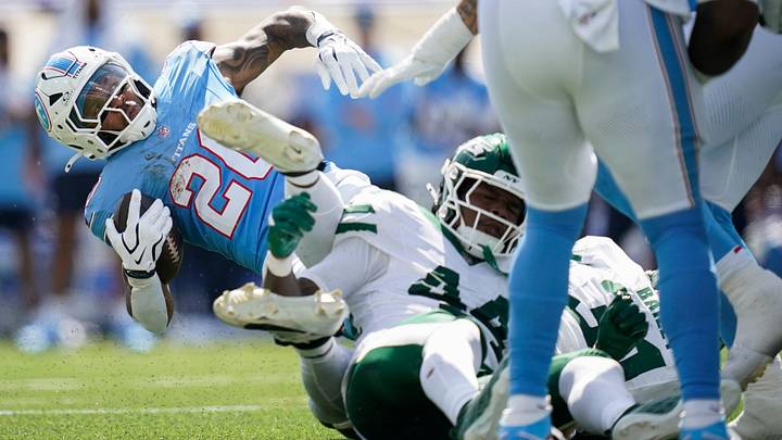  New York Jets linebacker  linebacker David Bailey 
