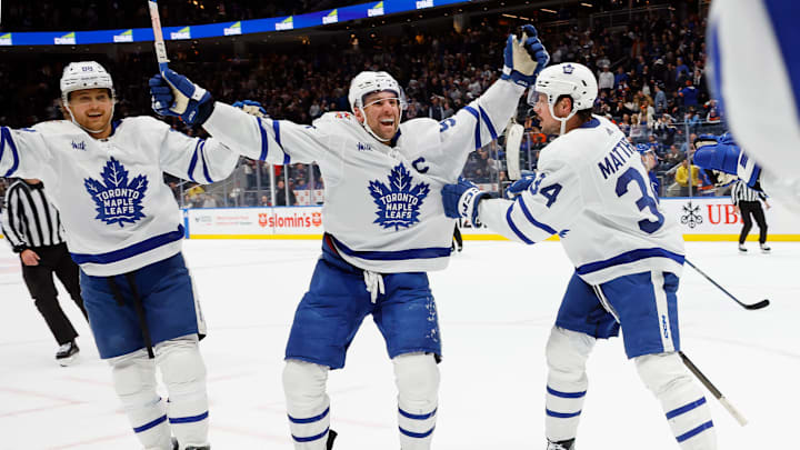 Toronto Maple Leafs v New York Islanders