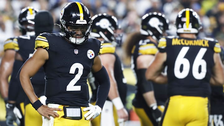 Fields was benched after going 4-2 with Russell Wilson injured