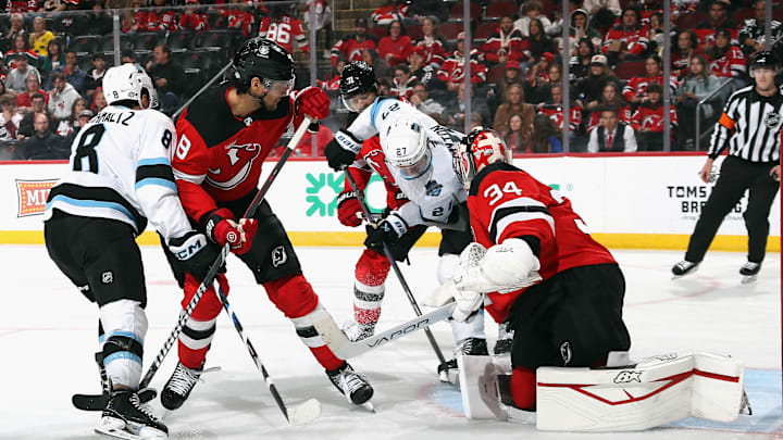 The Utah Hockey Club dropped its first game of the season, but still played a solid game.