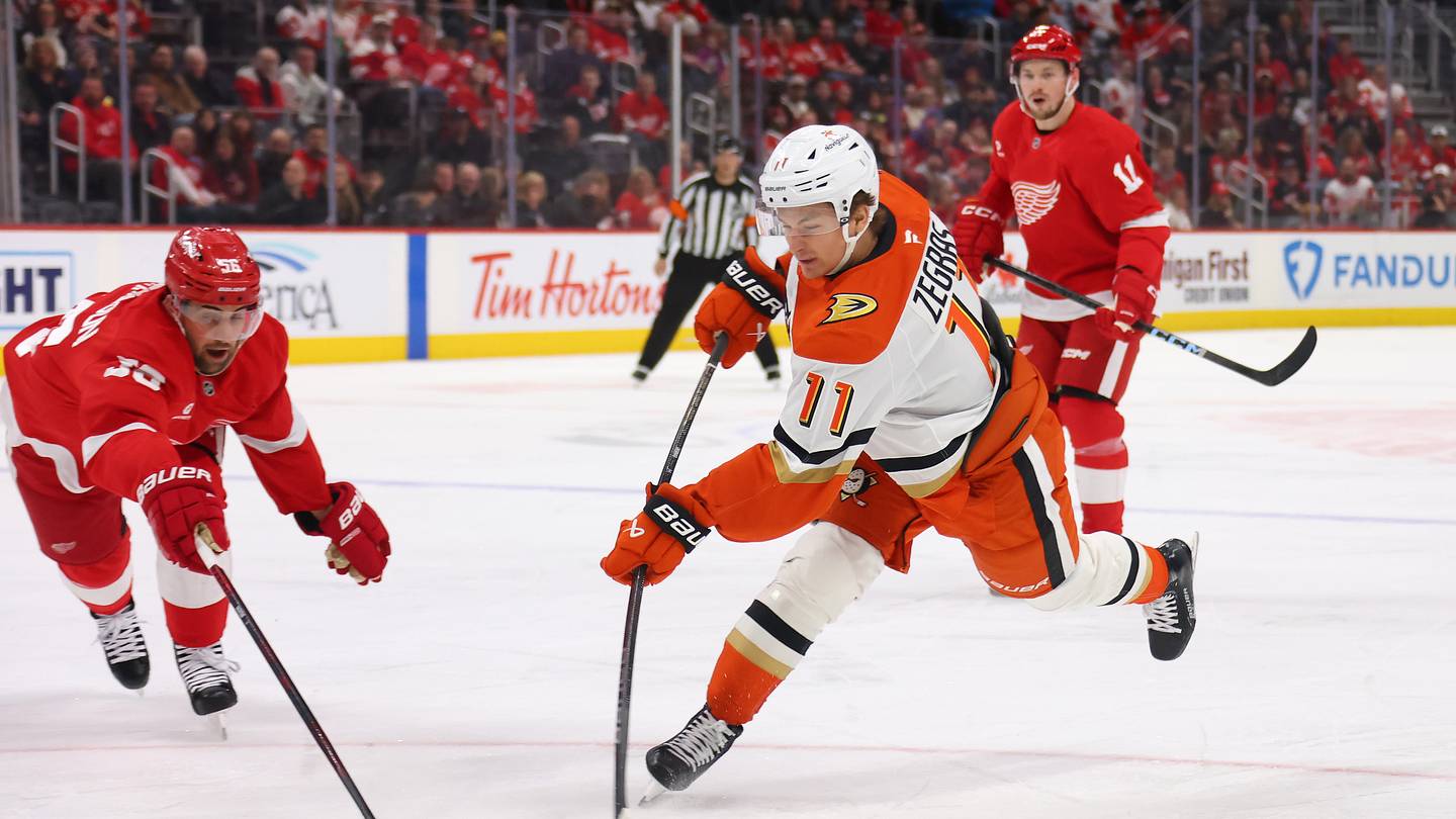 Kreider and Zegras found new homes while Red Wings just sat there