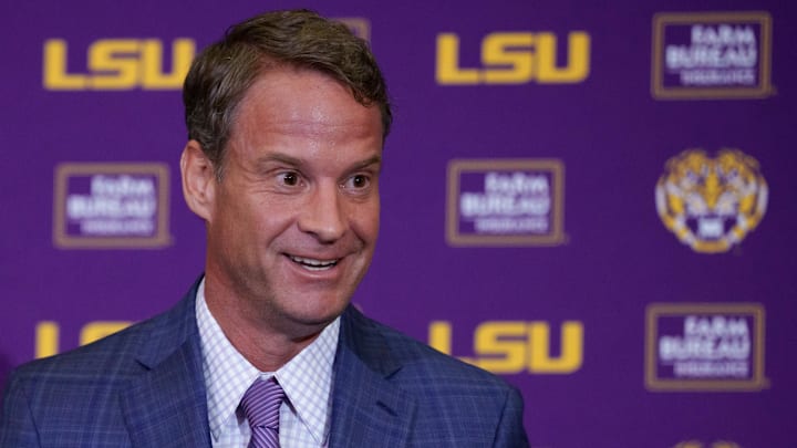 Dec 1, 2025; Baton Rouge, LA, USA; LSU new head coach Lane Kiffin speaks at South Stadium Club at Tiger Stadium. Mandatory Credit: Matthew Hinton-Imagn Images Dec 1, 2025; Baton Rouge, LA, USA; LSU new head coach Lane Kiffin speaks at South Stadium Club at Tiger Stadium. Mandatory Credit: Matthew Hinton-Imagn Images