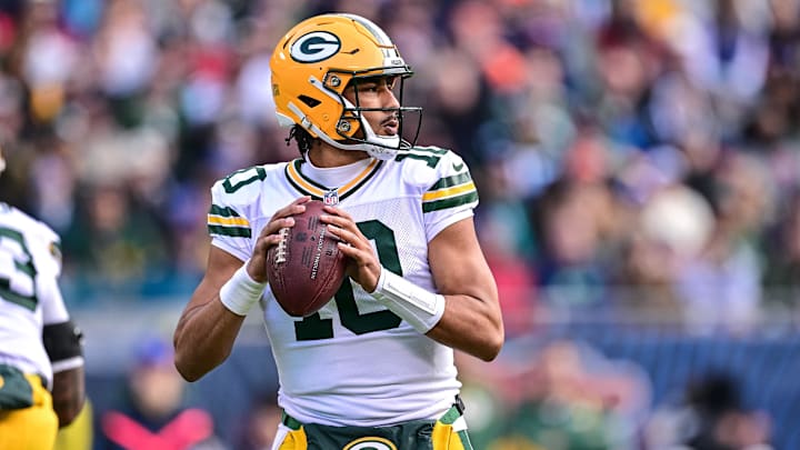 Green Bay Packers quarterback Jordan Love looks to pass against the Chicago Bears