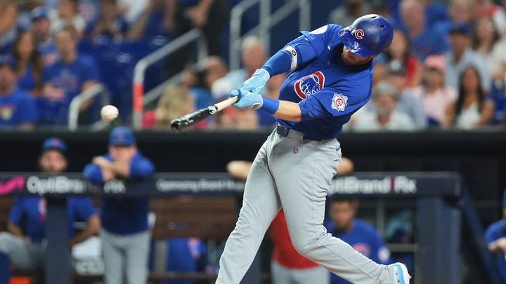 Sep 4, 2026; Miami, Florida, USA; Chicago Cubs left fielder Ian Happ (8) hits a single against the Miami Marlins during the second inning at loanDepot Park. Mandatory Credit: Sam Navarro-Imagn Images Sep 4, 2026; Miami, Florida, USA; Chicago Cubs left fielder Ian Happ (8) hits a single against the Miami Marlins during the second inning at loanDepot Park. Mandatory Credit: Sam Navarro-Imagn Images