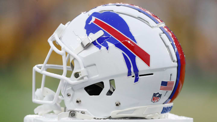 Aug 17, 2024; Pittsburgh, Pennsylvania, USA;  A Buffalo Bills helmet on the sidelines against the Pittsburgh Steelers during the second quarter at Acrisure Stadium. Mandatory Credit: Charles LeClaire-Imagn Images