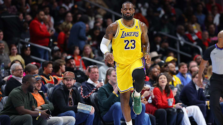 Los Angeles Lakers v Atlanta Hawks