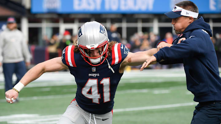 Oct 22, 2023; Foxborough, Massachusetts, USA; New England Patriots safety Brenden Schooler (41) works on a drill during warmups prior to a game against the Buffalo Bills at Gillette Stadium. Mandatory Credit: Bob DeChiara-Imagn Images