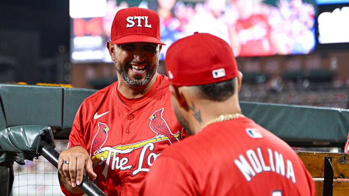 Cardinals' Yadier Molina Eyeing Longer Return To St. Louis