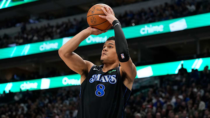 Milwaukee Bucks v Dallas Mavericks