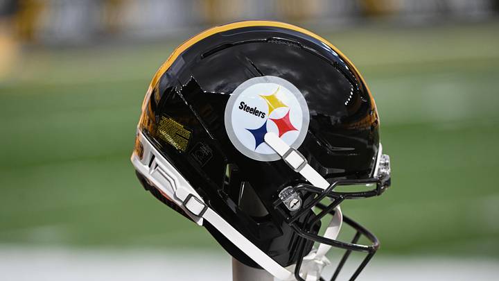 Nov 16, 2025; Pittsburgh, Pennsylvania, USA; A Pittsburgh Steelers helmet before a game against the Cincinnati Bengals at Acrisure Stadium. Mandatory Credit: Barry Reeger-Imagn Images