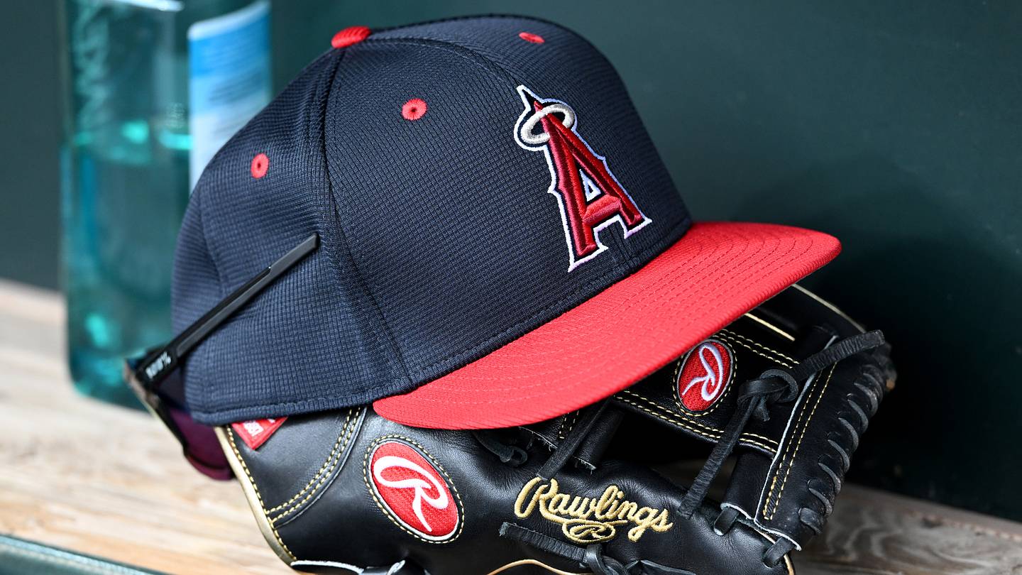 Kona Takahashi Signs Multiyear Deal, Eyes MLB Future
