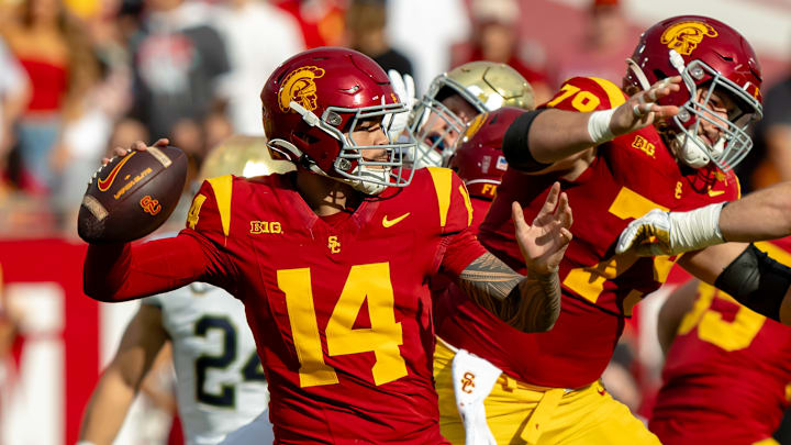 Notre Dame Fighting Irish  v University of Southern California