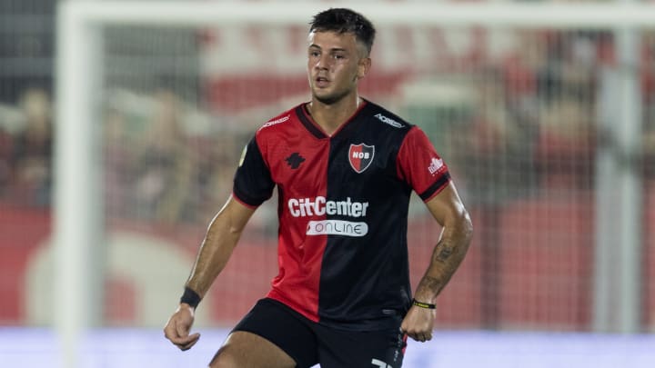 Ian Glavinovich é o novo alvo do Vasco na janela de transferências