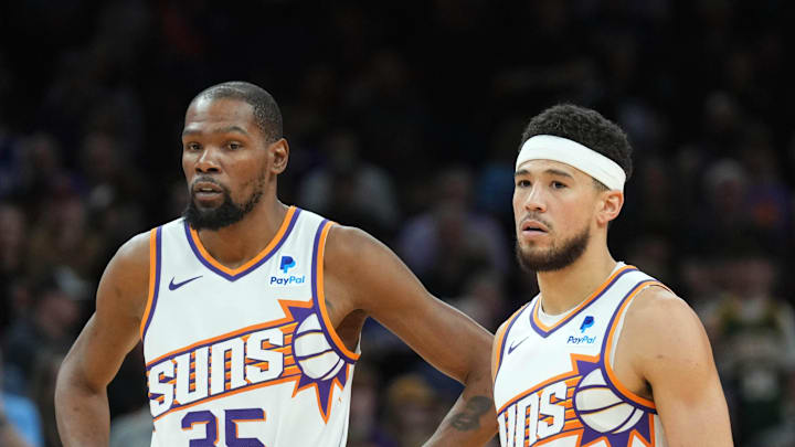 Mar 20, 2024; Phoenix, Arizona, USA; Phoenix Suns forward Kevin Durant (35) and Phoenix Suns guard Mar 20, 2024; Phoenix, Arizona, USA; Phoenix Suns forward Kevin Durant (35) and Phoenix Suns guard