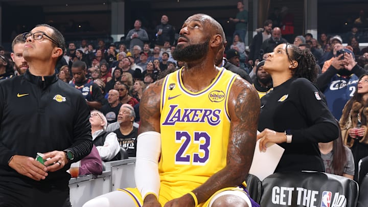 LeBron James recibió un homenaje de los Cleveland Cavaliers 