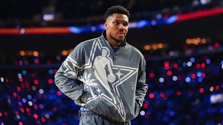 Giannis Antetokounmpo ve con buenos ojos jugar en los Lakers 