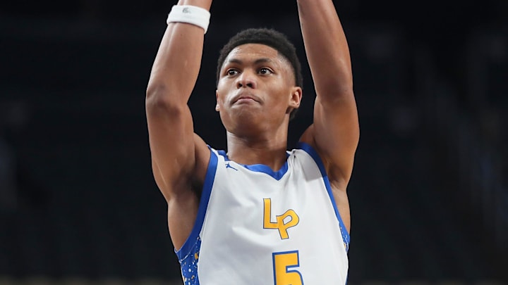Lincoln Park's Meleek Thomas shoots a free throw during the first half against North Catholic Wednesday night at PPG Paints Arena in Pittsburgh.