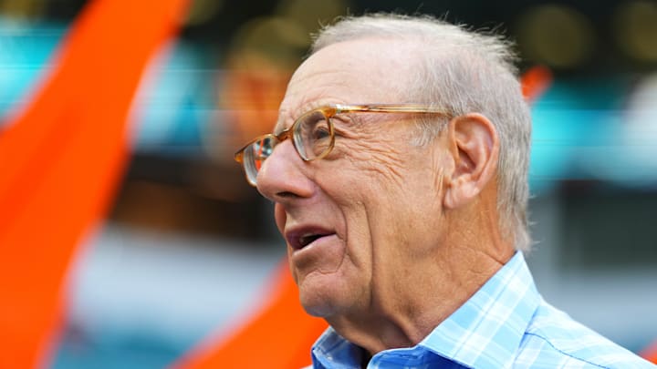 Washington Commanders v Miami Dolphins