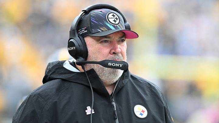 Pittsburgh Steelers head coach Mike McCarthy Pittsburgh Steelers head coach Mike McCarthy