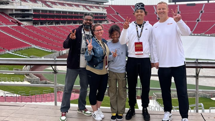 Braylon Pope is shown with his family members on a visit to USC, which was hosted by Luke Huard. Braylon Pope is shown with his family members on a visit to USC, which was hosted by Luke Huard.