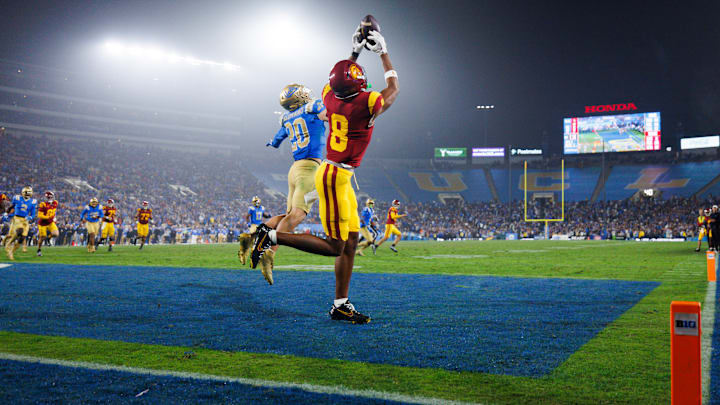 USC v UCLA