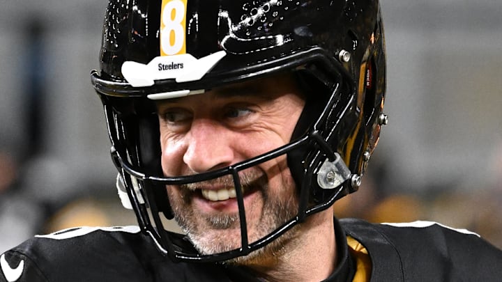 Aaron Rodgers brought the Steelers to the playoffs last season.