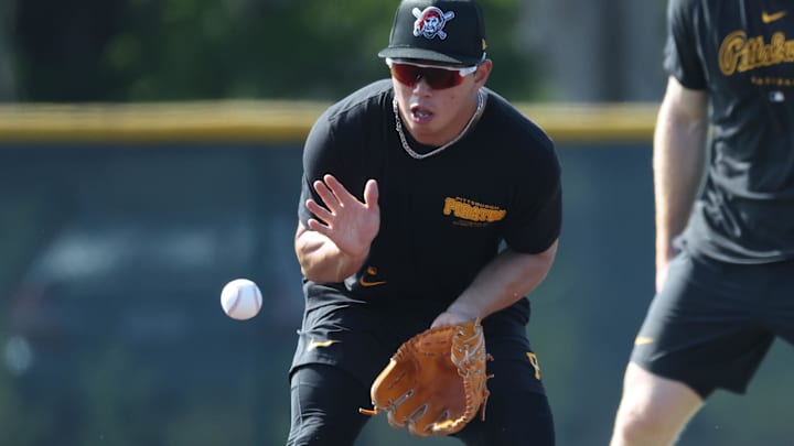 Pittsburgh Pirates shortstop Tsung-Che Cheng (71) during spring training workouts at Pirate City in Bradenton, Fla., on Feb. 14, 2025. Pittsburgh Pirates shortstop Tsung-Che Cheng (71) during spring training workouts at Pirate City in Bradenton, Fla., on Feb. 14, 2025.