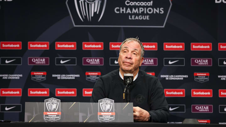 Arena was less than impressed with his team's performance.