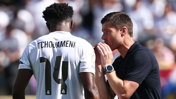 Xabi Alonso a donné un avis tranché concernant Aurélien Tchouaméni. Xabi Alonso a donné un avis tranché concernant Aurélien Tchouaméni.