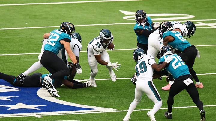 American Football - NFL - Philadelphia Eagles v Jacksonville Jaguars - Tottenham Hotspur Stadium, London, Britain - October 11, 2026 Philadelphia Eagles' Dameon Pierce in action Action Images via Reuters/Peter Cziborra American Football - NFL - Philadelphia Eagles v Jacksonville Jaguars - Tottenham Hotspur Stadium, London, Britain - October 11, 2026 Philadelphia Eagles' Dameon Pierce in action Action Images via Reuters/Peter Cziborra