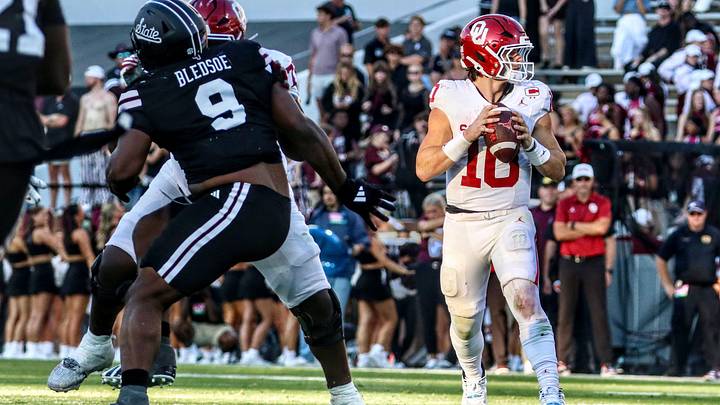 Oklahoma quarterback John Mateer scans the field against MSU.