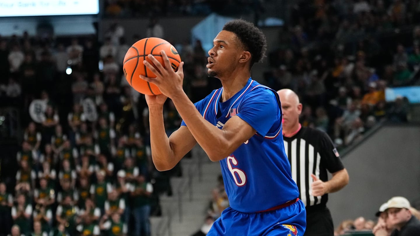 Texas A&M continues trend of stealing former Kansas Jayhawks