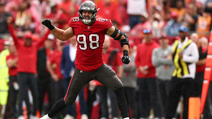 Tampa Bay Buccaneers linebacker Anthony Nelson wasn't shy about how much he disagreed with his PFF Grade from last season.