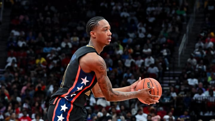 Mar 28, 2023; Houston, TX, USA; McDonald's All American West forward Ron Holland (1) in action during the first half against the McDonald's All American East at Toyota Center. Mandatory Credit: Maria Lysaker-USA TODAY Sports Mar 28, 2023; Houston, TX, USA; McDonald's All American West forward Ron Holland (1) in action during the first half against the McDonald's All American East at Toyota Center. Mandatory Credit: Maria Lysaker-USA TODAY Sports