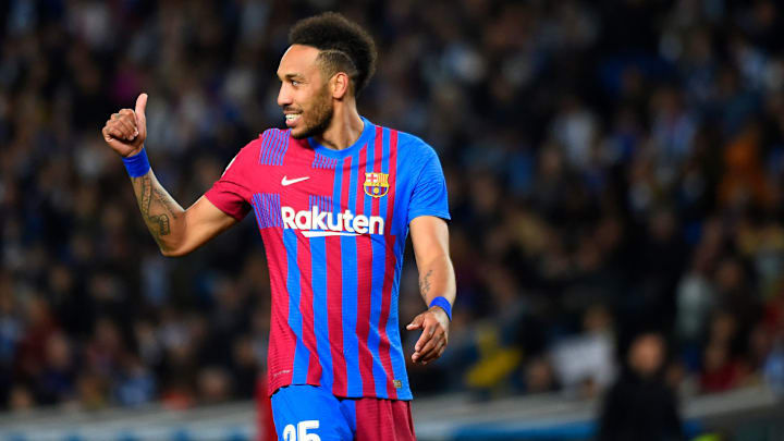Definidor nato, Aubameyang brilhou mais uma vez para salvar o Barcelona 