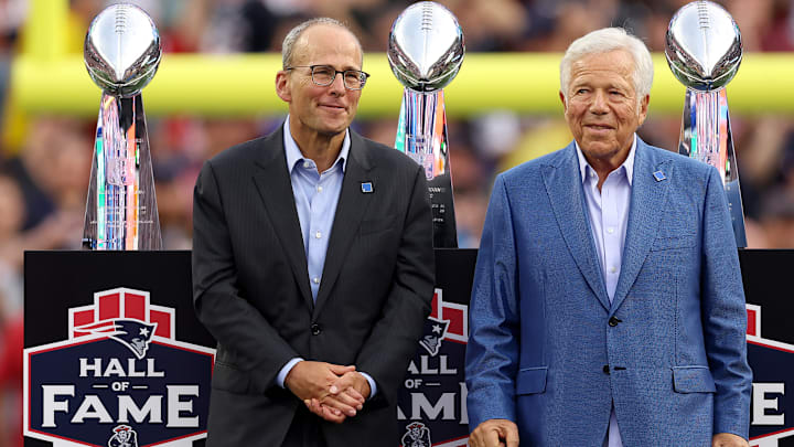 Philadelphia Eagles v New England Patriots
