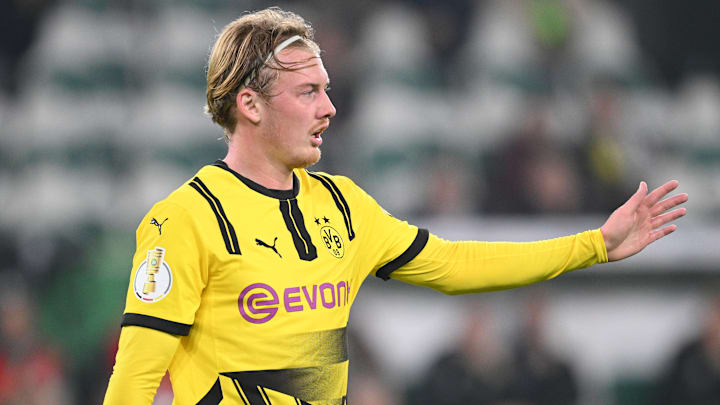 VfL Wolfsburg v Borussia Dortmund - DFB Cup: Round Two