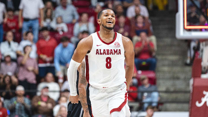 Feb 25, 2025; Tuscaloosa, Alabama, USA; Alabama Crimson Tide guard Chris Youngblood (8) celebrates after a three point basket against the Mississippi State Bulldogs during the first half at Coleman Coliseum. Mandatory Credit: Will McLelland-Imagn Images Feb 25, 2025; Tuscaloosa, Alabama, USA; Alabama Crimson Tide guard Chris Youngblood (8) celebrates after a three point basket against the Mississippi State Bulldogs during the first half at Coleman Coliseum. Mandatory Credit: Will McLelland-Imagn Images